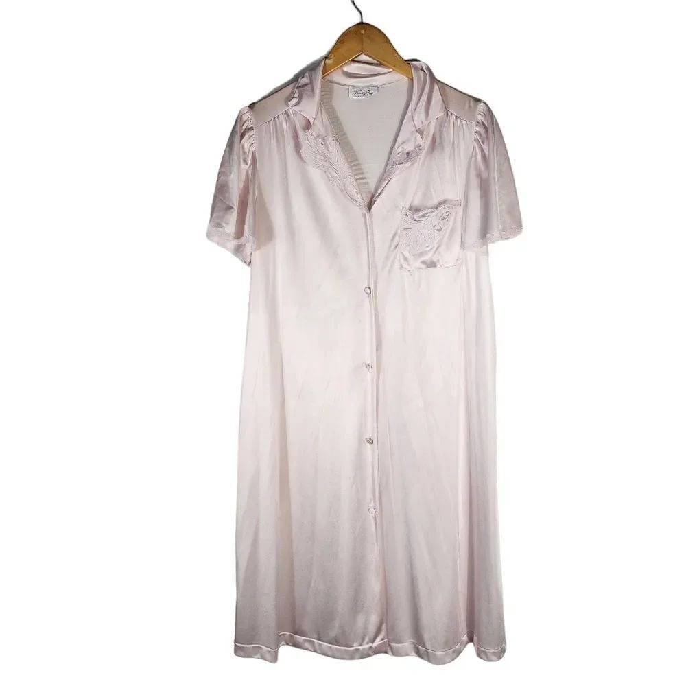 Vintage Vanity Fair Pale Pink Retro 1950's Style Night Housecoat Satin Robe